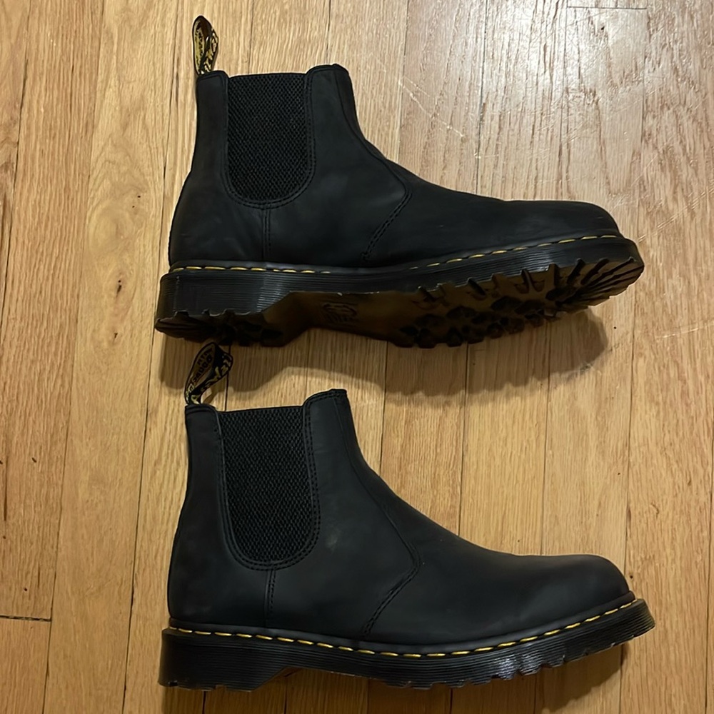 Black Dr. Martens Chelsea boots size 11.5
